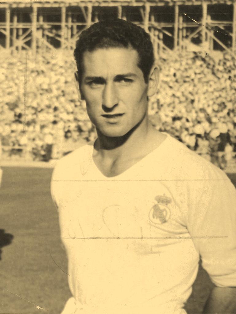 Paco Gento, en la temporada 52/53.